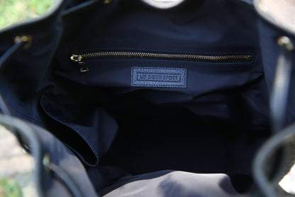 The Lily Bag